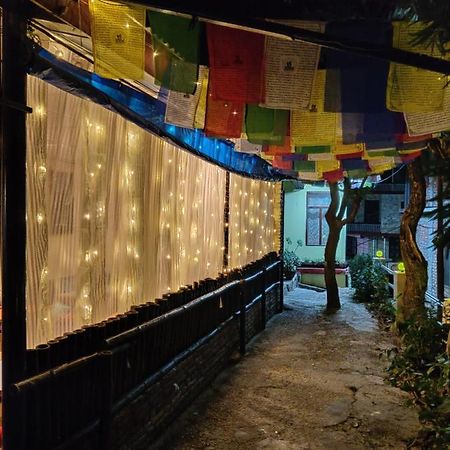Moustache Mcleodganj Albergue McLeod Ganj Exterior foto