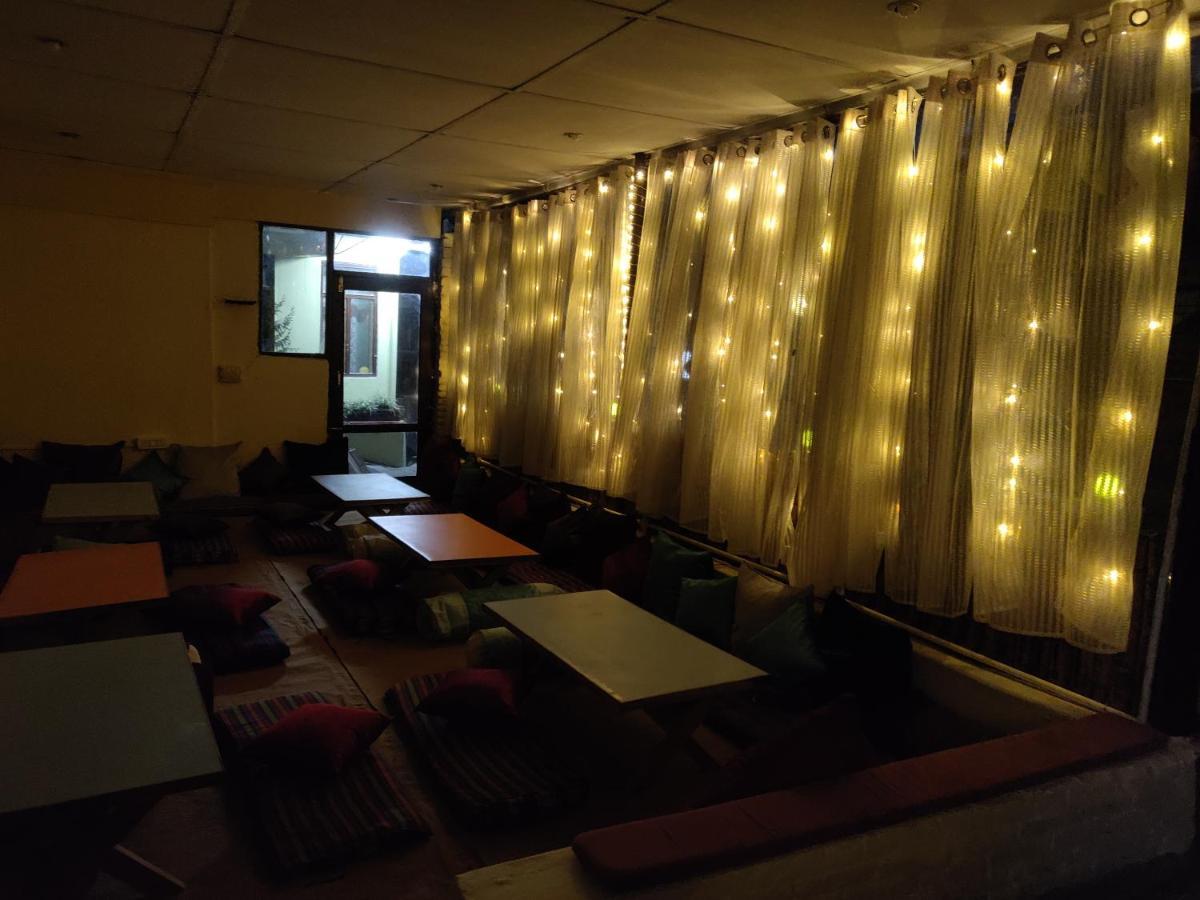 Moustache Mcleodganj Albergue McLeod Ganj Exterior foto